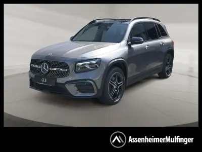 Gebraucht Mercedes GLB200 AMG 150 PS (110 kW) 2025 Grau SUV