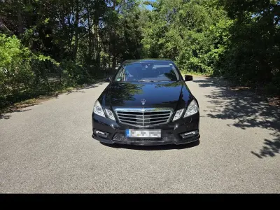 Gebraucht Mercedes E350 231 PS (169 kW) 2010 Schwarz Limousine