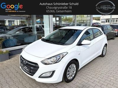 Gebraucht Hyundai i30 Classic 110 PS (80 kW) 2016 Weiß Limousine
