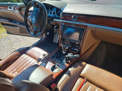 VW Phaeton