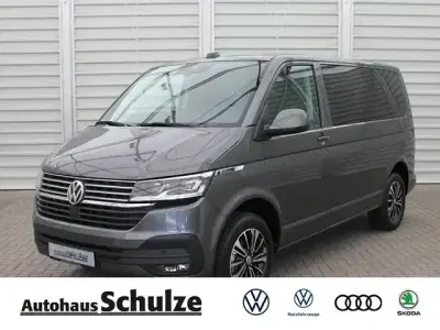 Używany VW Caravelle Comfortline 150 KM (110 kW) 2024 Szary Van