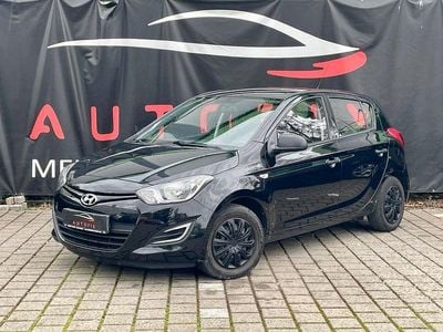 Gebraucht Hyundai i20 Edition 86 PS (63 kW) 2014 Schwarz Limousine