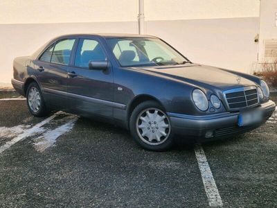 gebraucht Mercedes E280 Automatik aus 2 Hand