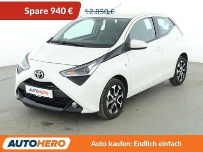 Usata Toyota Aygo X-play 72 CV (52 kW) 2020 Bianco Utilitaria