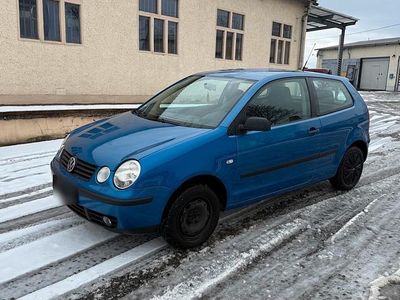 Gebraucht VW Polo 64 PS (47 kW) 2002 Blau Kleinwagen