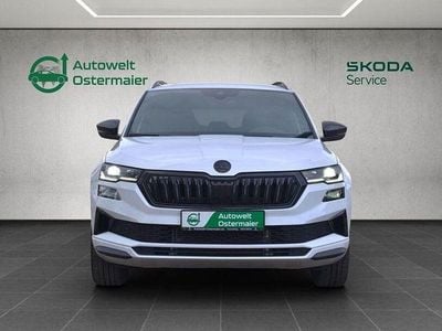 Gebraucht Skoda Karoq SportLine 150 PS (110 kW) 2023 Weiß SUV