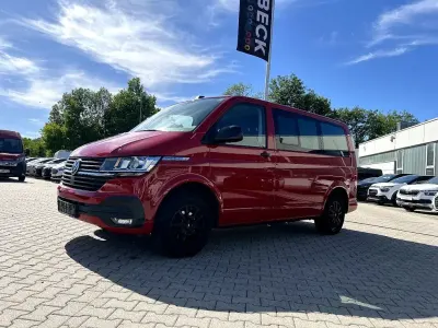 Usado VW Caravelle 150 CV (110 kW) 2021 Rojo Van