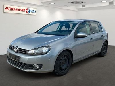 Gebraucht VW Golf VI Team 122 PS (89 kW) 2011 Silber Kleinwagen
