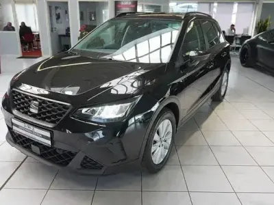Usata Seat Arona 115 CV (84 kW) 2024 Nero SUV