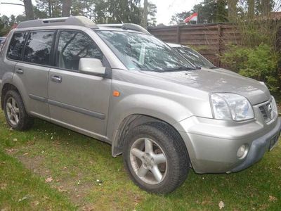 gebraucht Nissan X-Trail Automatik, AHK, Allrad, Panoramadach