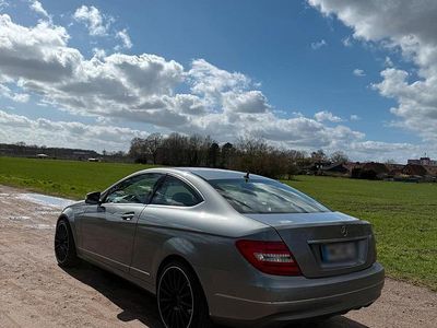 Gebraucht Mercedes C180 156 PS (114 kW) 2012 Grau Coupé