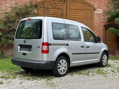 VW Caddy
