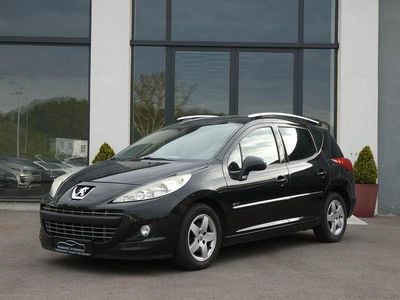 Gebraucht Peugeot 207 Family 95 PS (69 kW) 2012 Schwarz Kombi