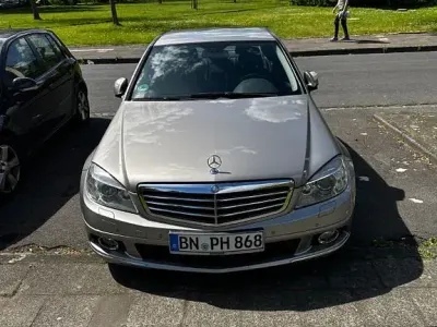 Gebraucht Mercedes C220 170 PS (125 kW) 2007 Grau Limousine