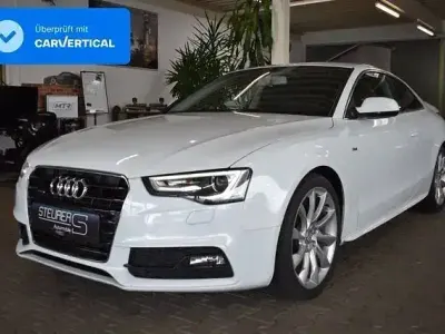 Gebraucht Audi A5 S-Line 245 PS (180 kW) 2014 Gletscherweiß metallic Coupé
