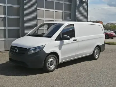 Gebraucht Mercedes Vito 114 PS (83 kW) 2018 Weiss Van