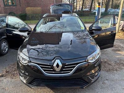 Gebraucht Renault Mégane IV Intens 131 PS (96 kW) 2018 Schwarz Limousine