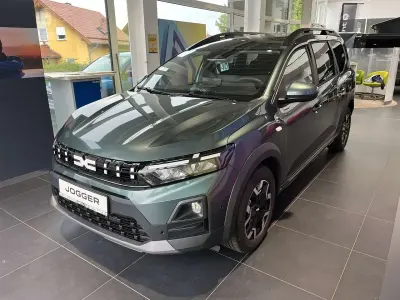 Neu Dacia Jogger Journey 110 PS (80 kW) 2026 Zedergrün Van / Kleinbus