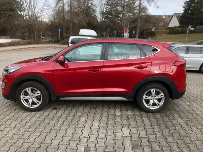 Gebraucht Hyundai Tucson Style 177 PS (130 kW) 2019 Rot SUV