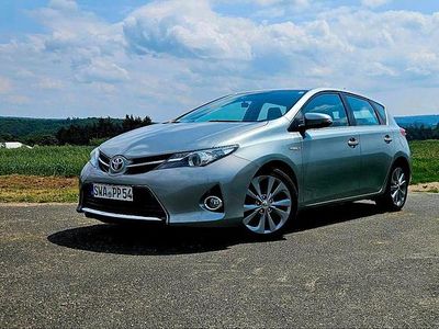 Toyota Auris Hybrid