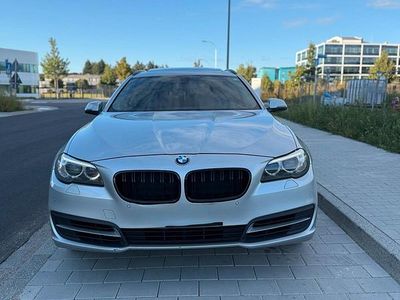 BMW 525