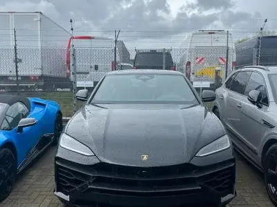 Neu Lamborghini Urus 799 PS (587 kW) 2026 Schwarz SUV
