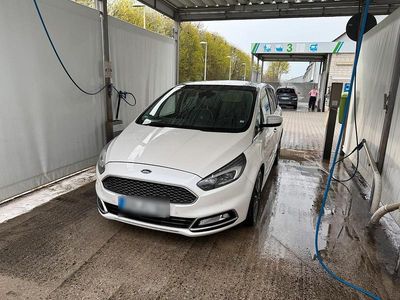 Gebraucht Ford S-MAX Vignale 210 PS (154 kW) 2017 Weiß Van / Kleinbus