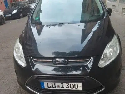 Gebraucht Ford Grand C-Max Trend 125 PS (91 kW) 2011 Schwarz Van / Kleinbus