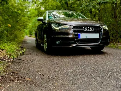 Brugt Audi A1 S-Line 185 HK (136 kW) 2011 Brun Hatchback