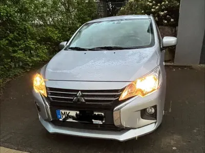 Gebraucht Mitsubishi Space Star Spirit 71 PS (52 kW) 2021 Silber Kleinwagen