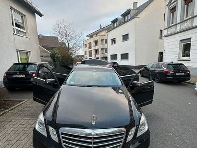 gebraucht Mercedes E220 2011. STAND-Heizung/BlueEfficiency/Avantgarde