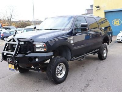 Schwarz Gebraucht 2000 Ford Excursion SUV | 12.980 €