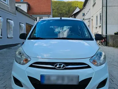 Gebraucht Hyundai i10 Classic 69 PS (50 kW) 2011 Weiß Kleinwagen