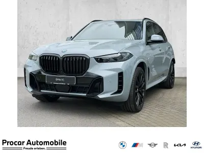 Neu BMW X5 Sport Line 489 PS (359 kW) 2026 Grau SUV