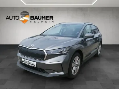 Gebraucht Skoda Enyaq iV Loft 131 kW (179 PS) 2024 Grau SUV