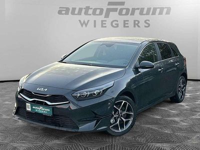 Neu Kia Ceed 101 PS (74 kW) 2025 (h8g) dark penta metal m Kleinwagen
