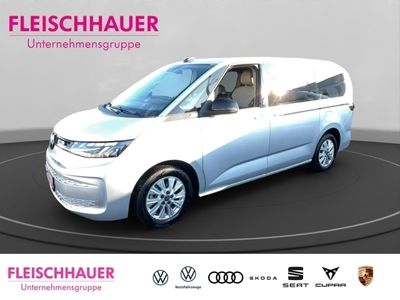 Gebraucht VW Multivan 150 PS (110 kW) 2023 Silber Van / Kleinbus