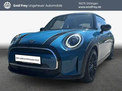 Occasion Mini Cooper Classic 136 PK (100 kW) 2021 Blauw Hatchback