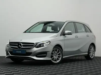 Gebraucht Mercedes B220 AMG line 184 PS (135 kW) 2018 Silber Van / Kleinbus