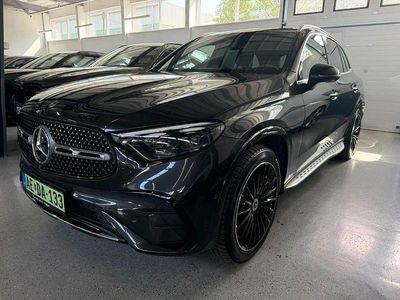 Używany Mercedes GLC300e AMG 197 KM (144 kW) 2023 Szary SUV