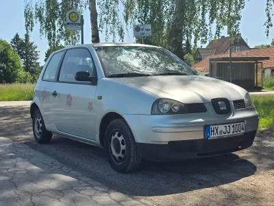 Używany Seat Arosa 50 KM (36 kW) 2001 Srebrny Hatchback