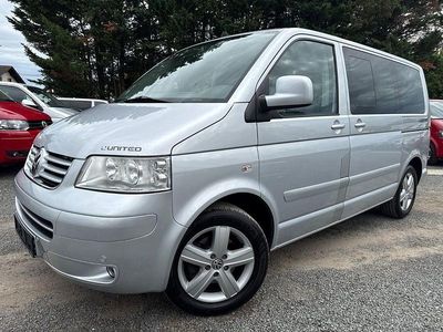 Silber Gebraucht 2008 VW T5 United Van | 17.999 €