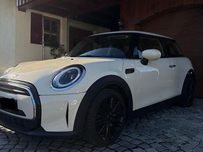 Usata Mini ONE 102 CV (75 kW) 2022 Nero Utilitaria