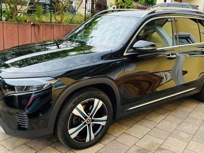 Mercedes EQB300