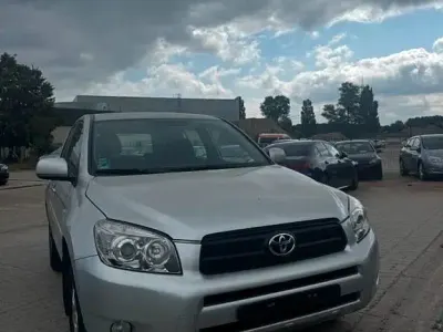 Gebraucht Toyota RAV4 Executive 152 PS (111 kW) 2007 Silber SUV