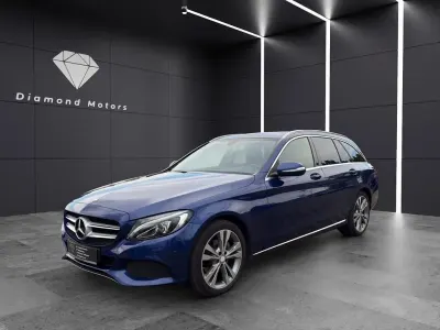 Gebraucht Mercedes C220 170 PS (125 kW) 2015 Blau Limousine