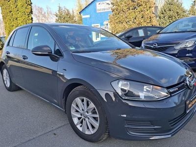 Gebraucht VW Golf VII Trendline 110 PS (80 kW) 2015 Grau Limousine