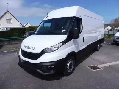 Neu Iveco Daily 177 PS (130 kW) 2026 (blanc) Van