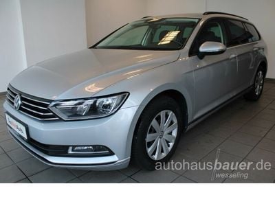 Gebraucht VW Passat Trendline 150 PS (110 kW) 2018 Reflexsilber Kombi
