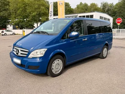 Gebraucht Mercedes Viano 163 PS (119 kW) 2013 Blau Van / Kleinbus